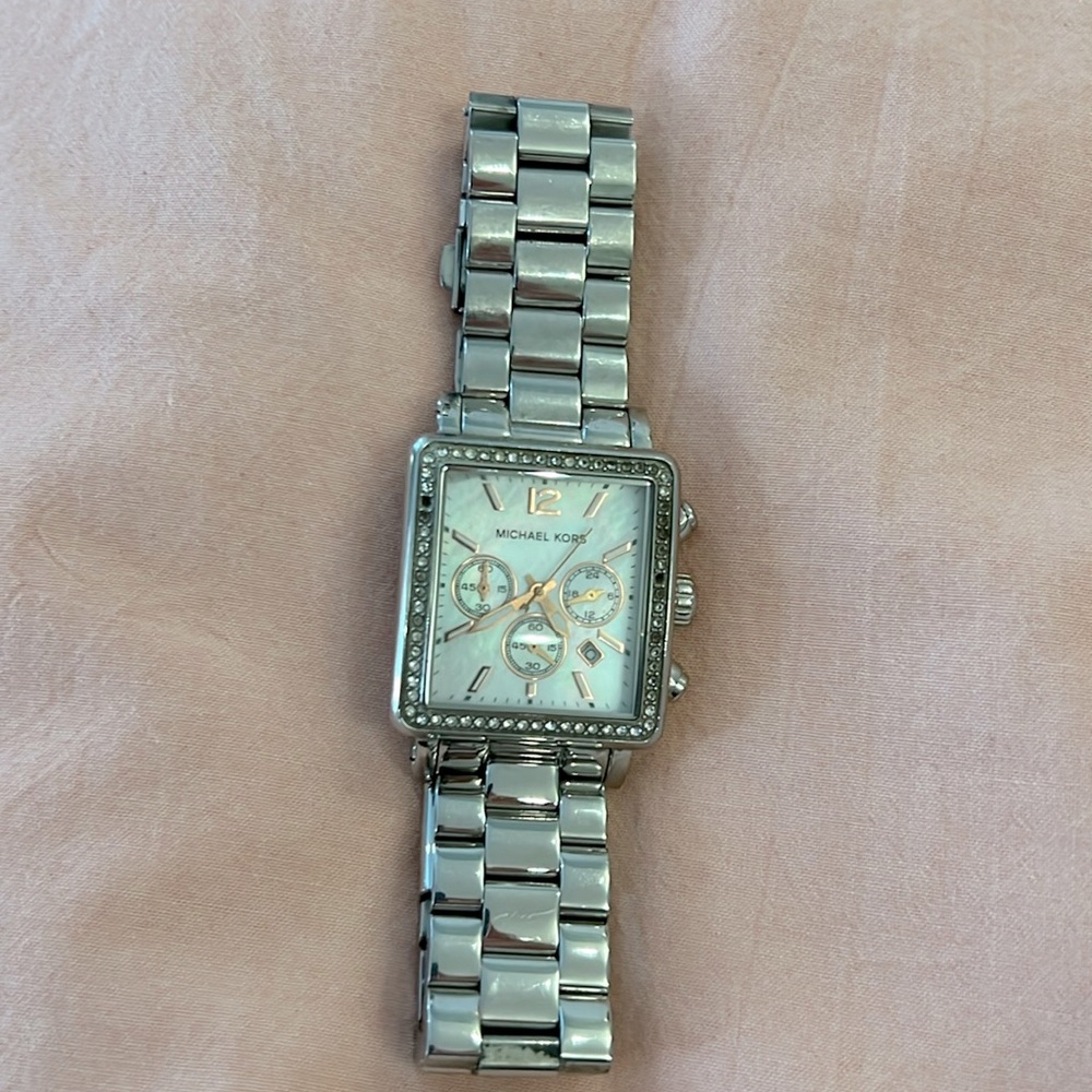 Michael Kors women’s oversized watch 38mm